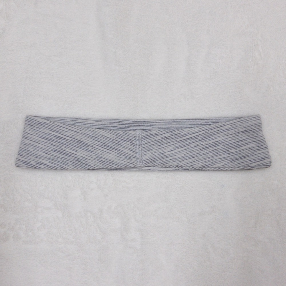 Lululemon Fly Away Tamer Headband Womens OS Gray Space Dye Athletic Hairband